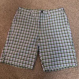 Izod Plaid Flat-Front Golf Shorts in Blue, Green & White